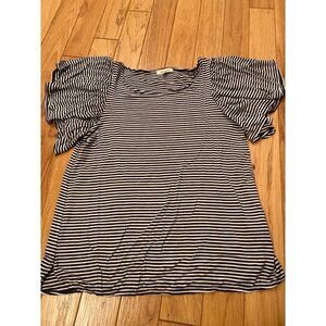 Max Studio, women's black/white striped with short flutter sleeves size small